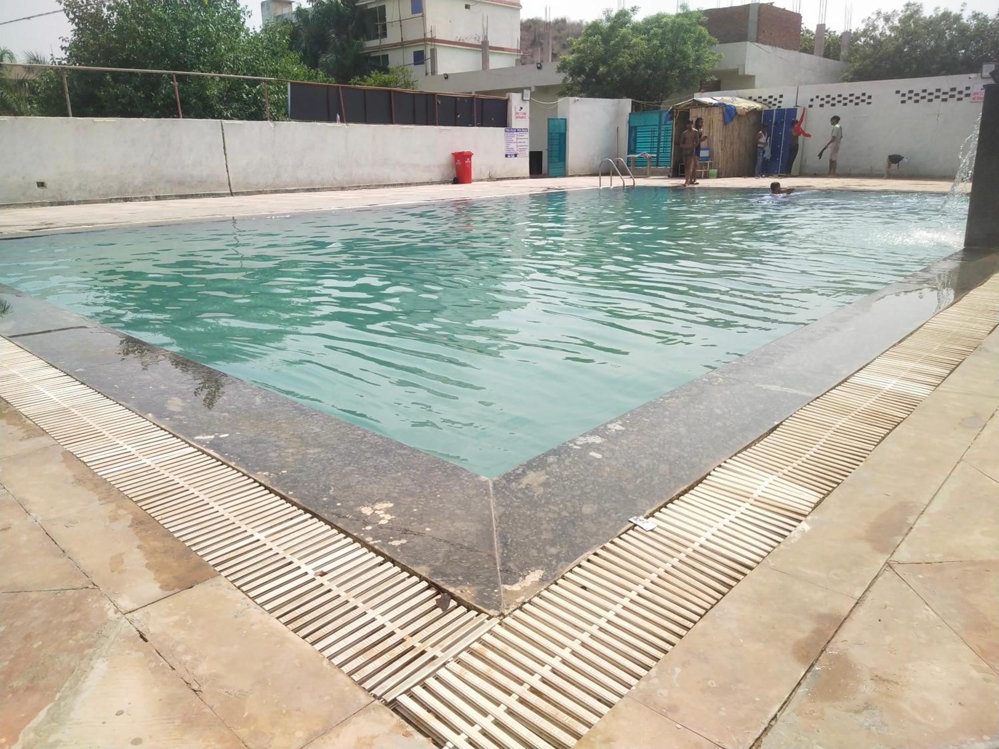 Trpotels Prince Gwalior Bagian luar foto